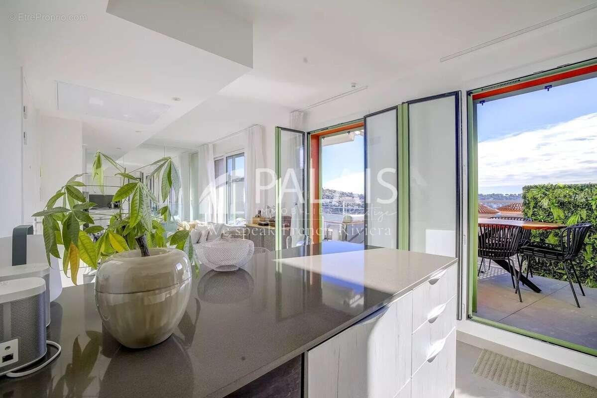 Appartement à VILLEFRANCHE-SUR-MER