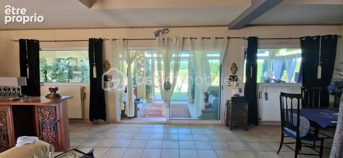 Villa familiale de caractère – volumes rares – 284 m² + véranda 37 m² – esprit coup de cœur - photo 17