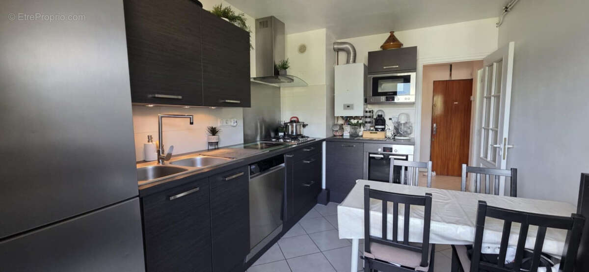 Appartement à BASSENS