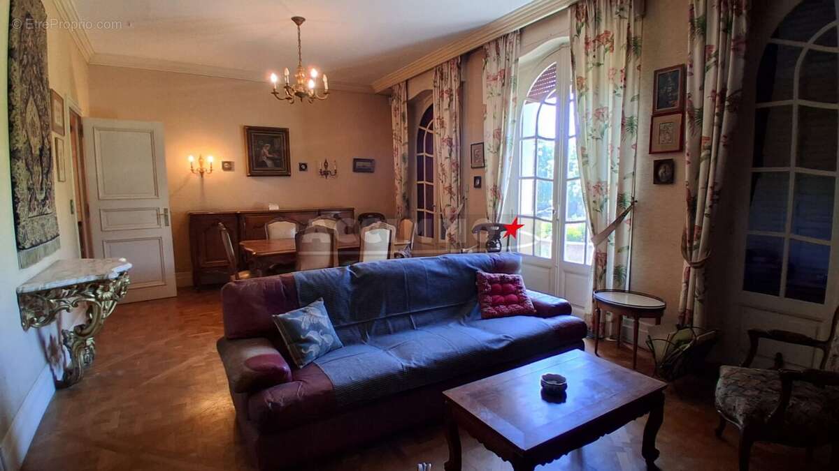 Graulhet - maison + sous-sol - photo 2
