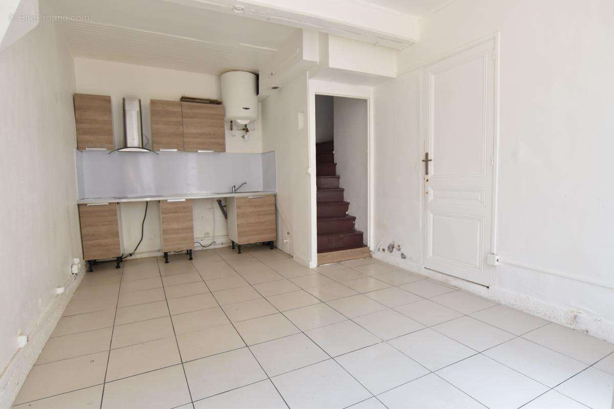 Maison à FRANCHEVILLE
