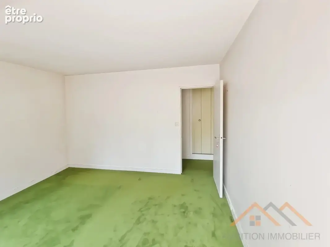 Paris 15e – Rue Labrouste : Un potentiel d'exception de 132 m² au 5e étage avec terrasse, balcons et box ! - photo 16