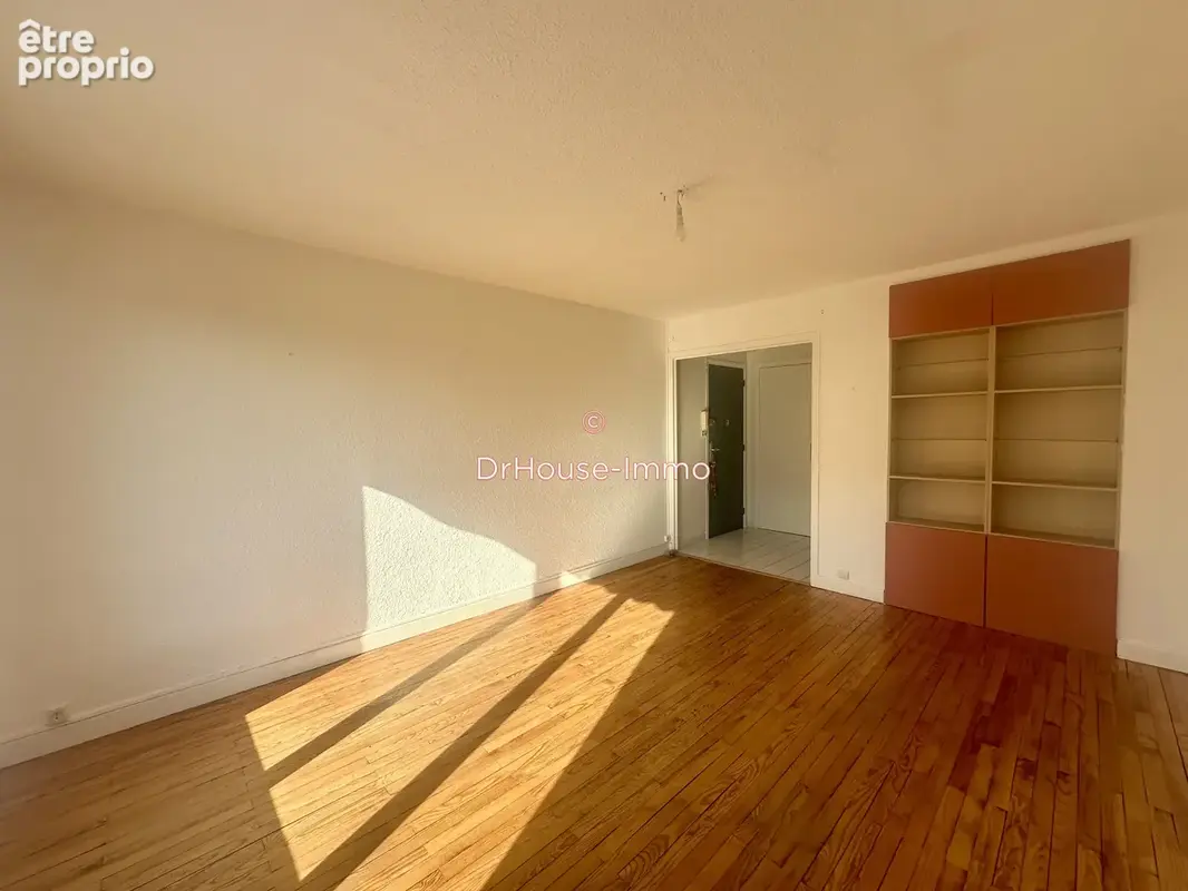Appartement 3 pièces 61 m² à vendre à Valence (26000) - photo 2
