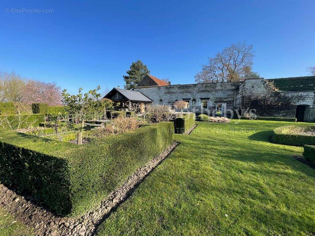 Superbe Propriété sur plus de 3 hectares. - photo 18