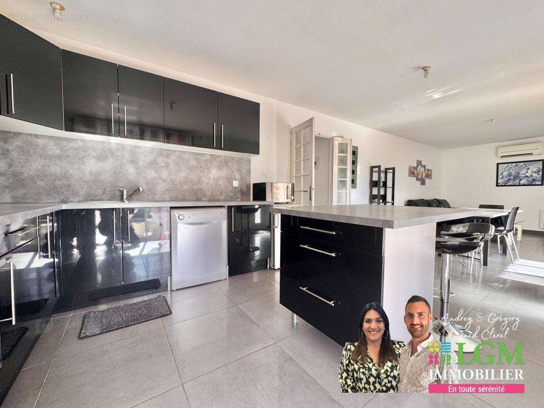 T5 en rez-de-jardin, 4 chambres, 220m2 de jardin, 2 places de parking - photo 10
