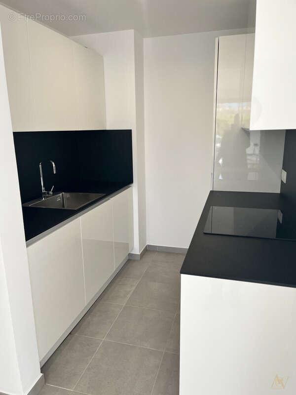 Idéal 1er achat 3 Pièces terrasse Cagnes Sur Mer 2 - Appartement à CAGNES-SUR-MER