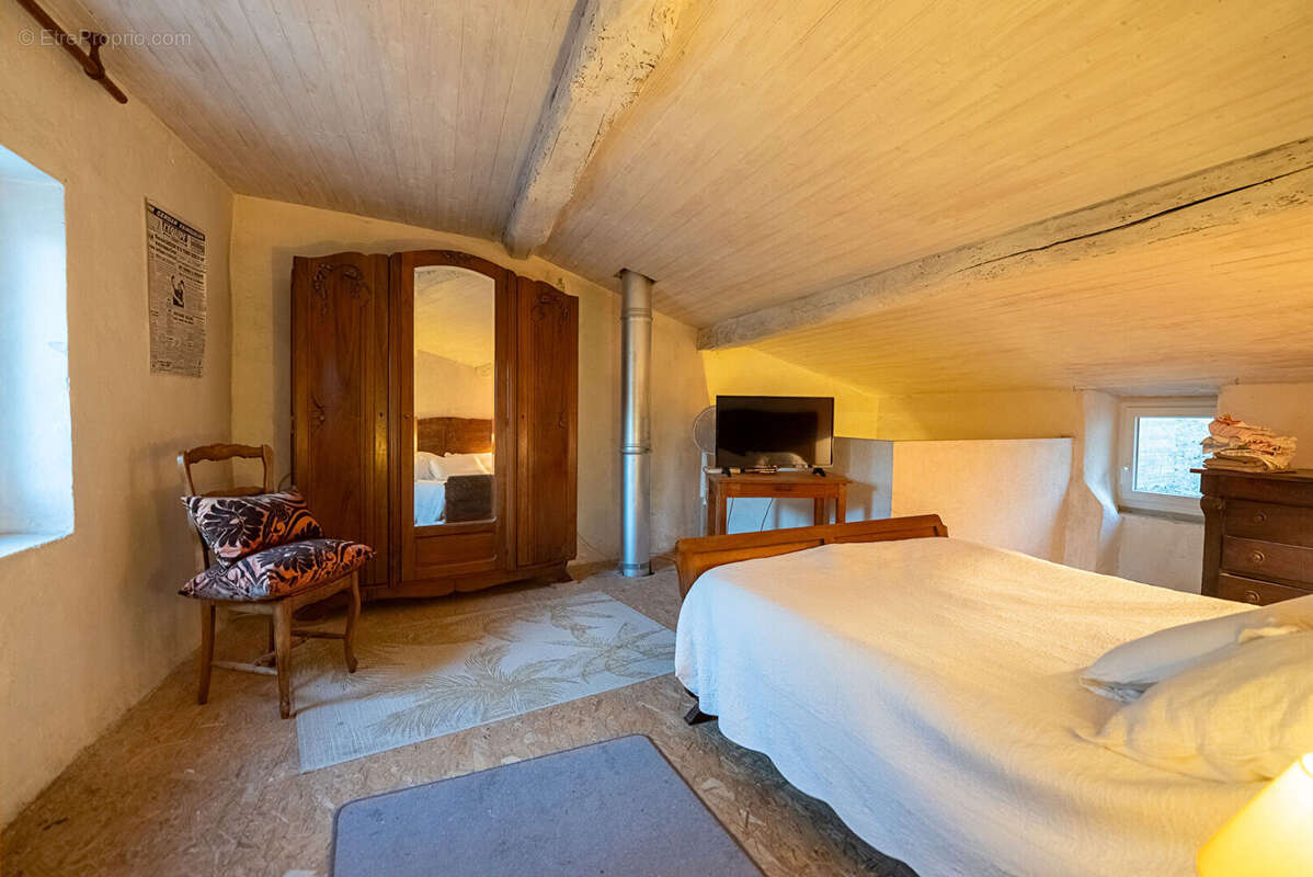 Maison à CARCASSONNE