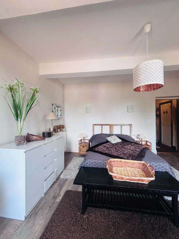 Maison de ville renovee - proche commodites - photo 6