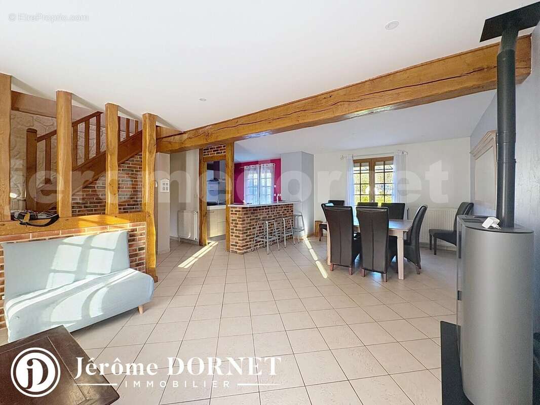 cou-vi_00009 - Maison à BEAUVAIS