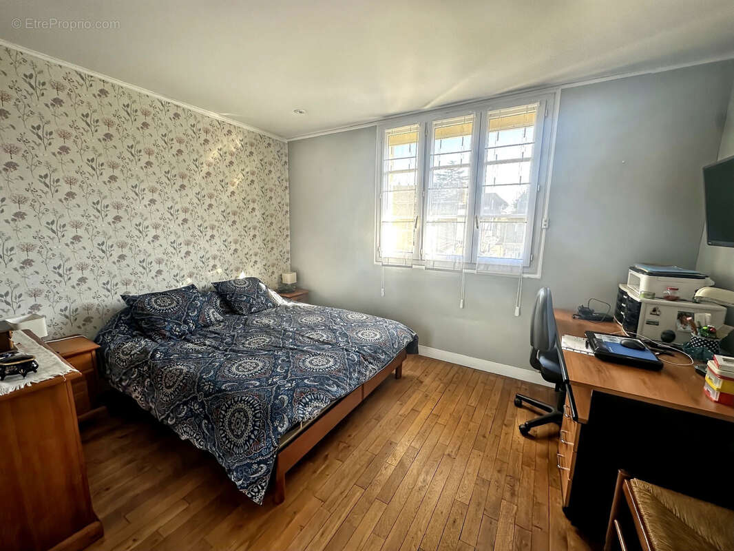 Maison à TOUSSUS-LE-NOBLE