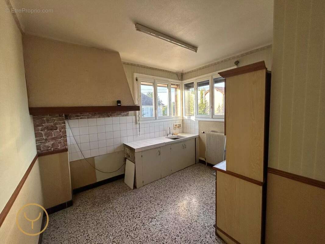 Maison à CONFLANS-SUR-SEINE