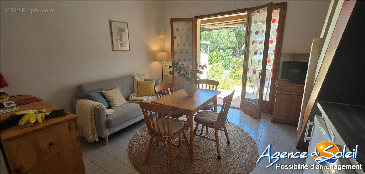 Maison à FLEURY