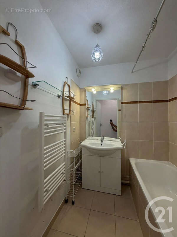 Appartement 54 m² à Annonay  - photo 6