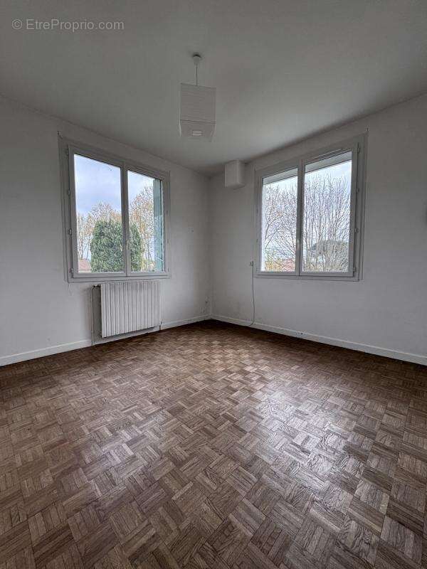 Maison à BRESSOLS