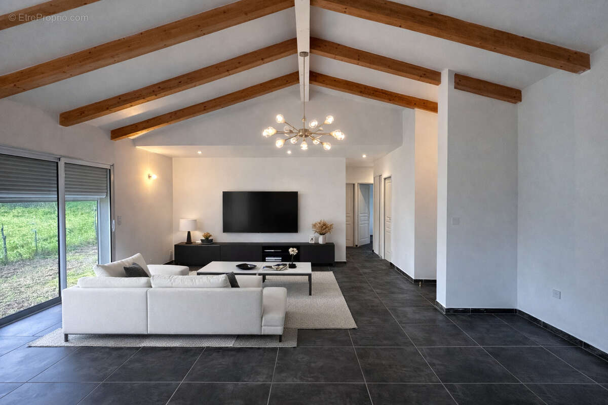 Maison à PORTO-VECCHIO