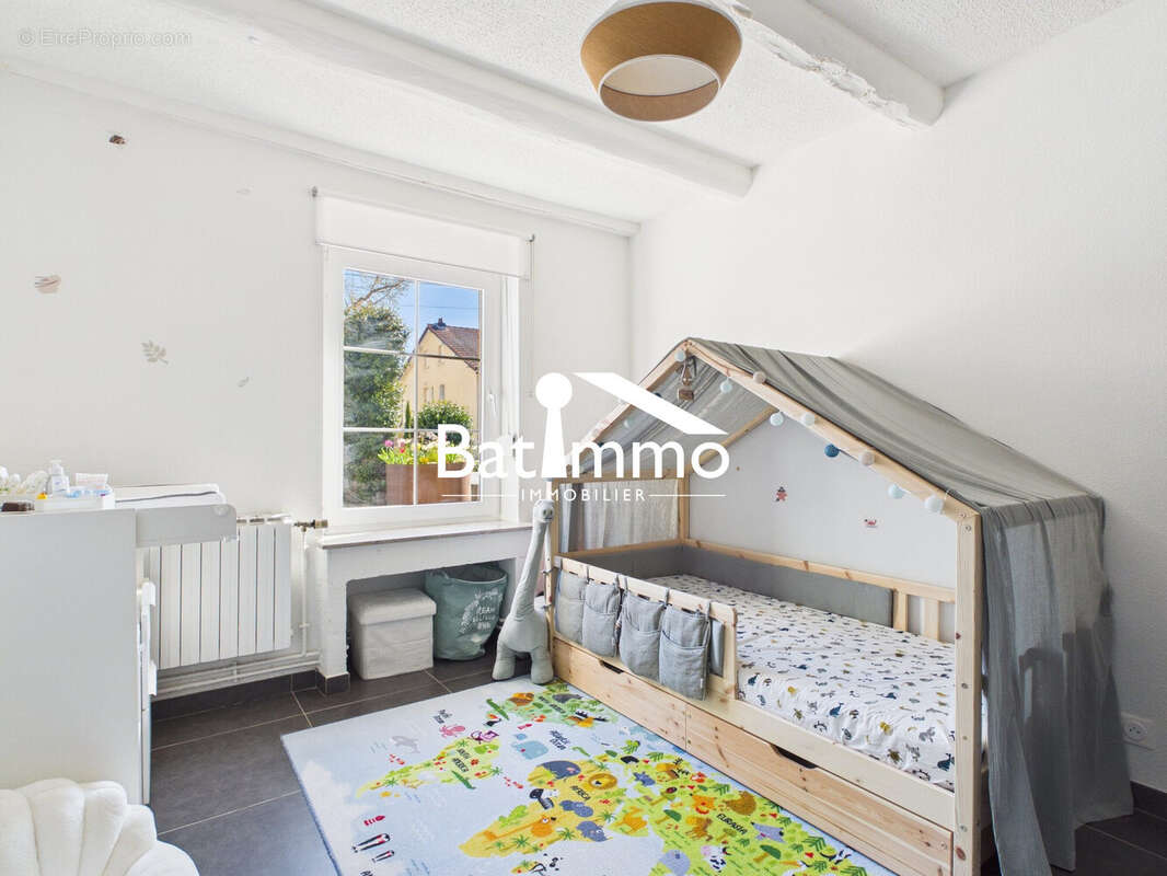 Appartement à SCY-CHAZELLES