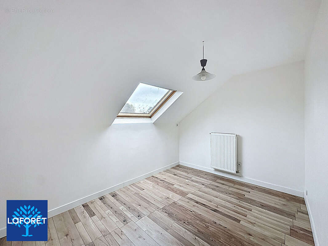 Maison à COIGNIERES