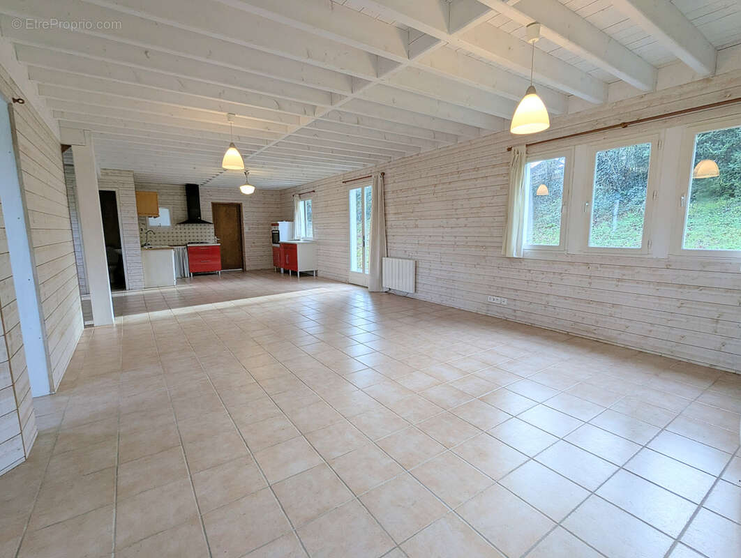 Maison à SAINT-MALO-DE-BEIGNON