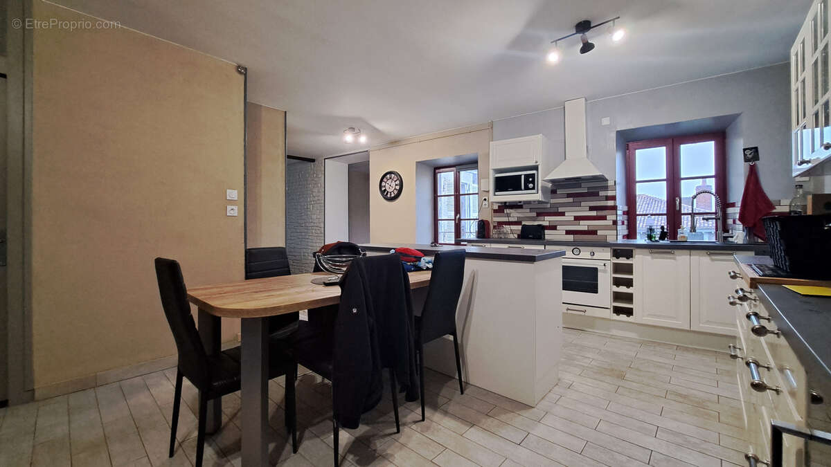 Appartement à PARTHENAY