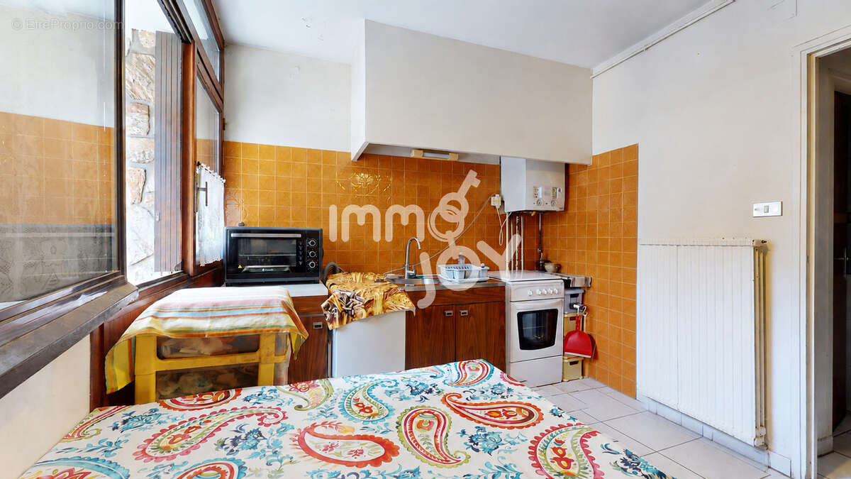Appartement à fort potentiel - BEZIERS - photo 8