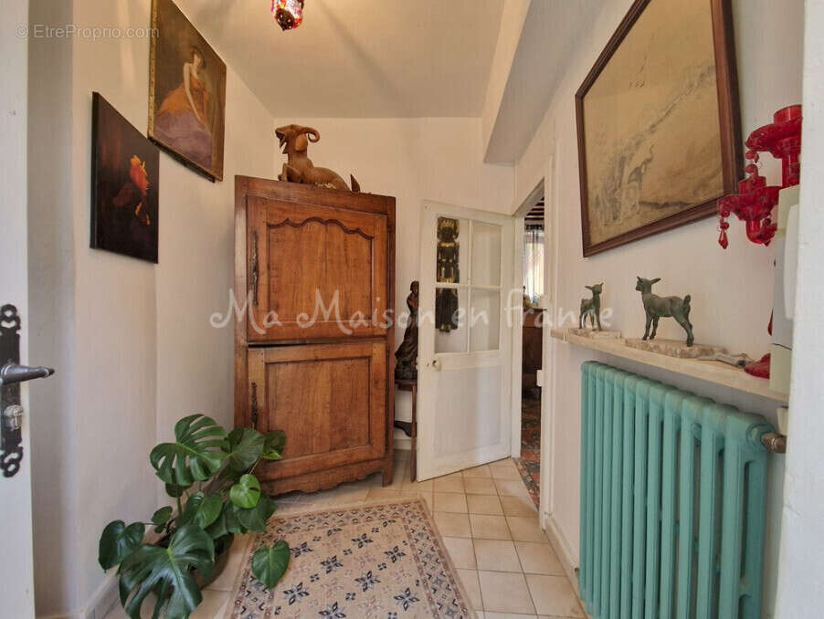 Maison à SAINT-POURCAIN-SUR-SIOULE