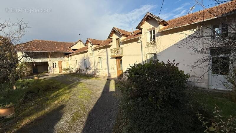 Maison à RABASTENS-DE-BIGORRE