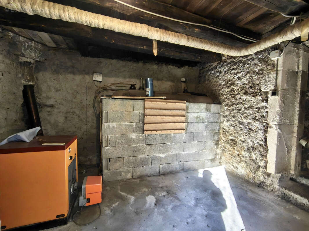 Maison à VANNES-LE-CHATEL