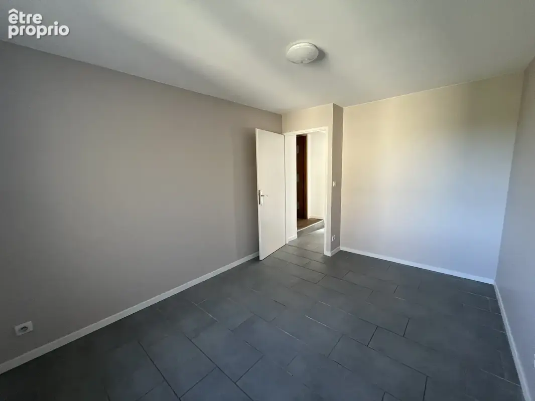 Maison contemporaine de 2011 de 169 M2 avec piscine sur 2707 M2 - photo 19