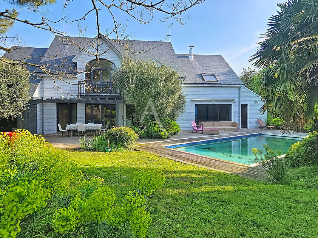 Maison à BOUCHEMAINE