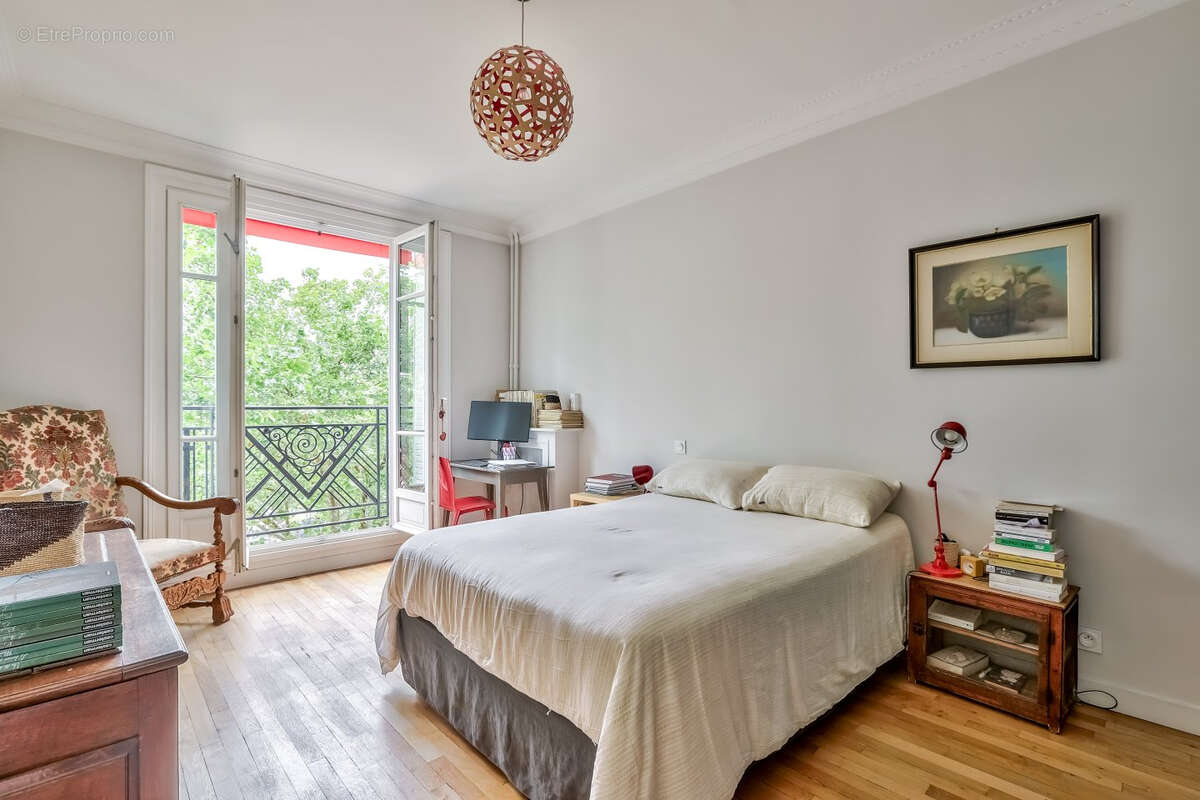 Appartement à PARIS-12E