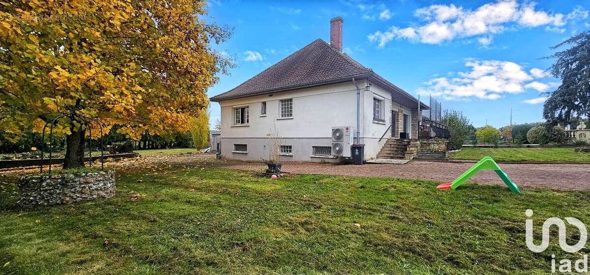 Photo 4 - Maison à CHARNY