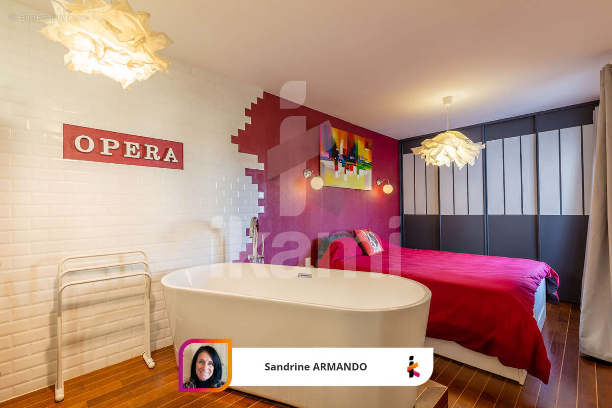 Appartement à POISY