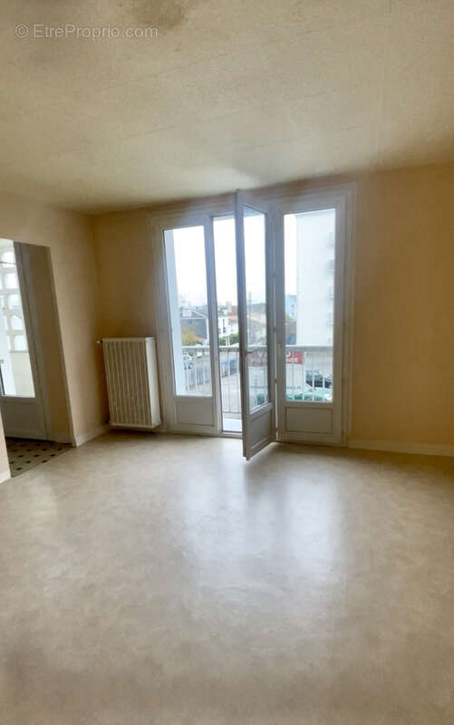 Appartement à REZE