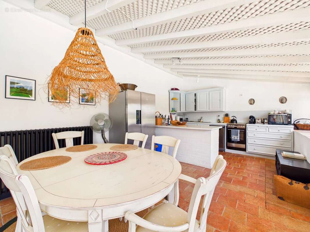 Maison à MONFLANQUIN