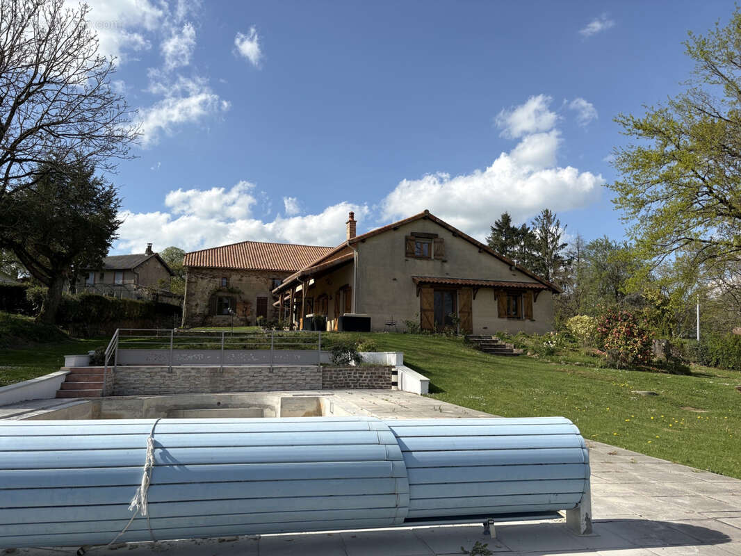Maison à NEXON