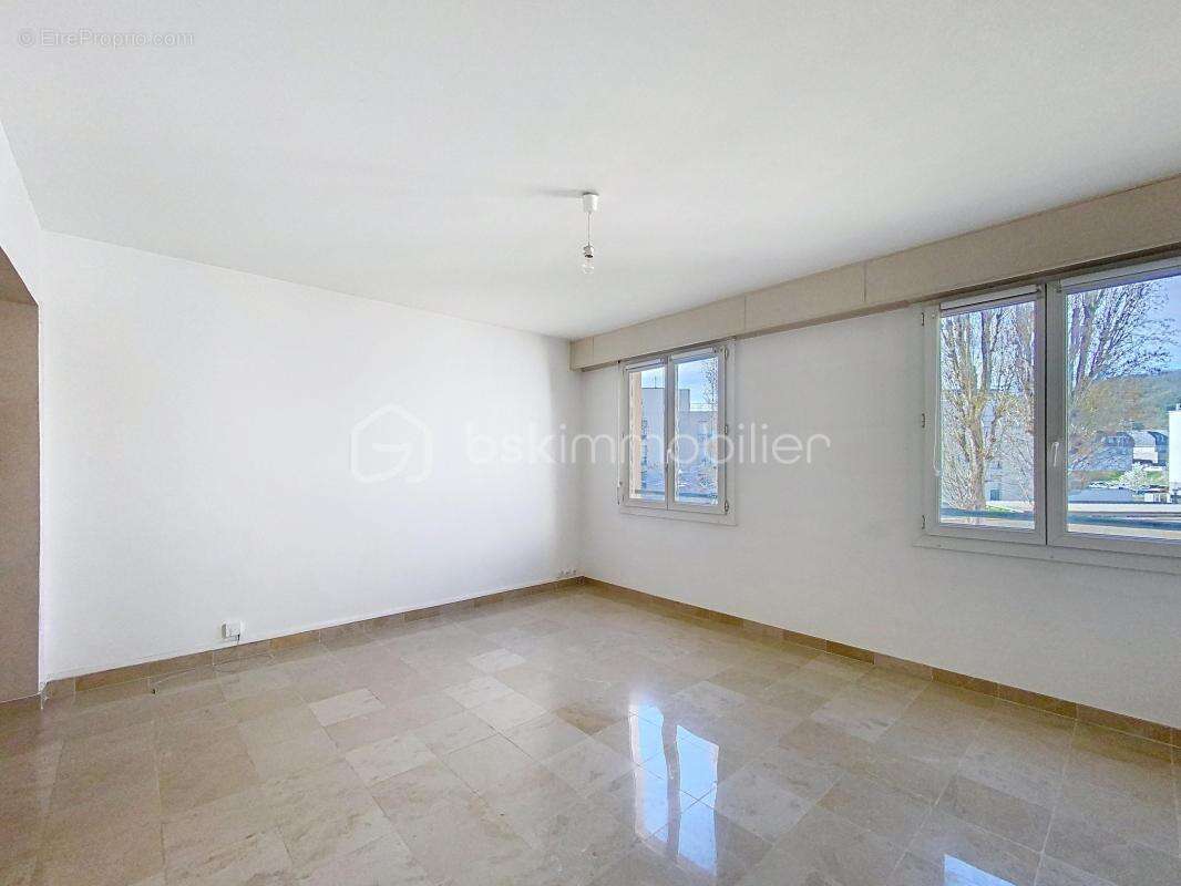 Charmant appartement de trois pièces ETAMPES ST MICHEL - photo 3