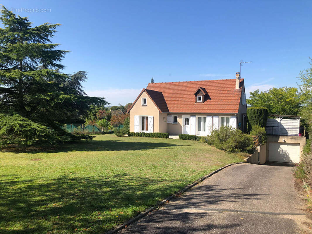 Maison à SAINT-MARTIN-LA-GARENNE