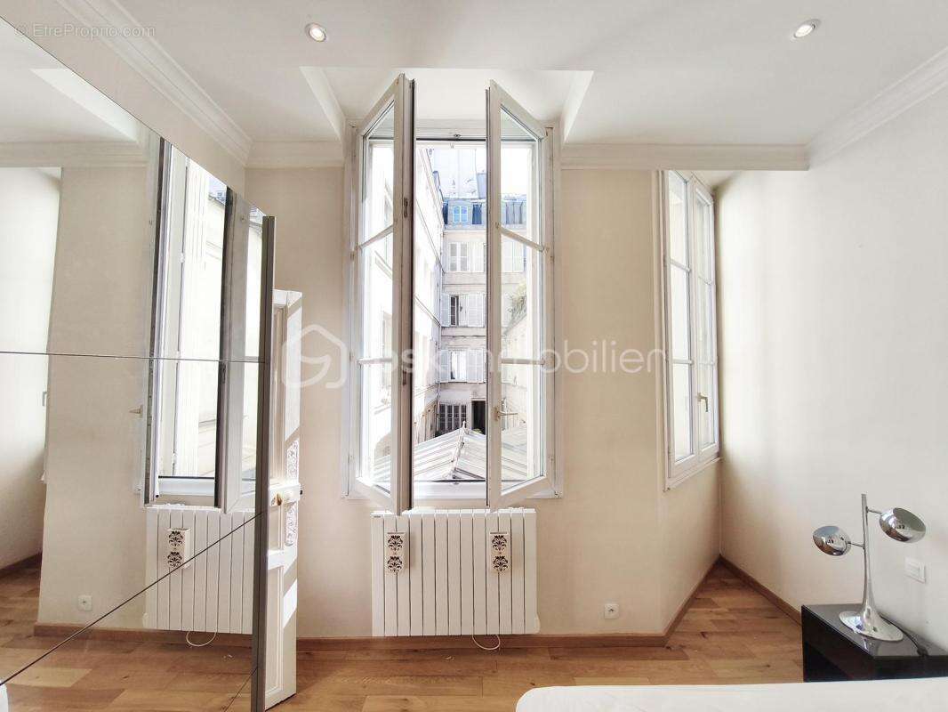 Appartement à PARIS-6E
