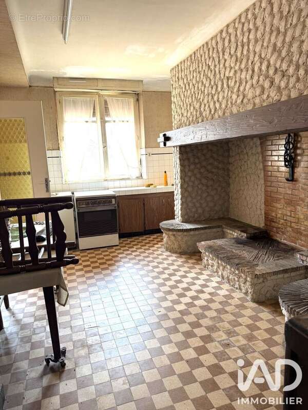 Maison 123 m² à Lespielle  - photo 2