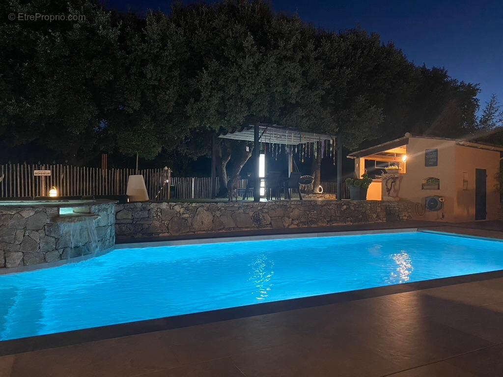 Maison à FIGANIERES