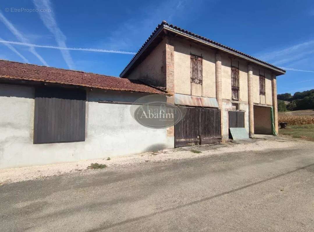 Maison à SAINT-PE-DELBOSC