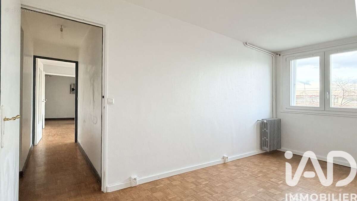 Photo 6 - Appartement à COLOMBES