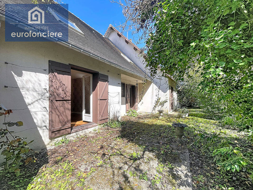 Maison à CRENEY-PRES-TROYES