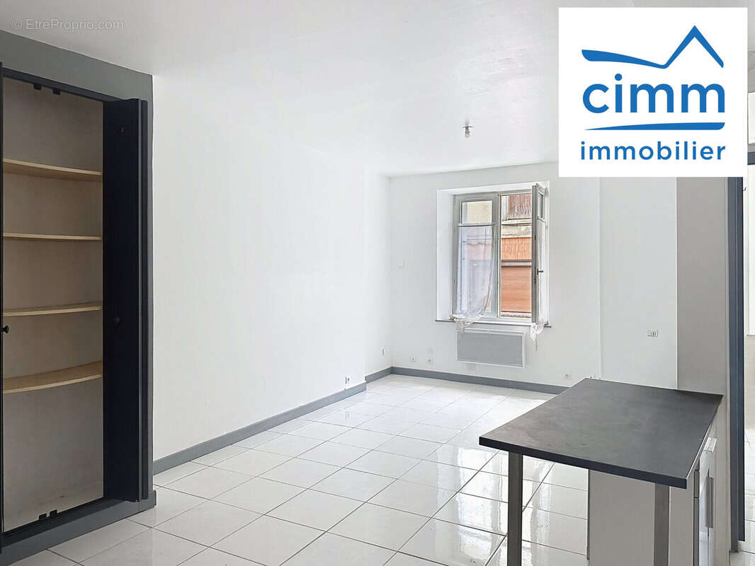 Appartement à CHATEAU-RENARD