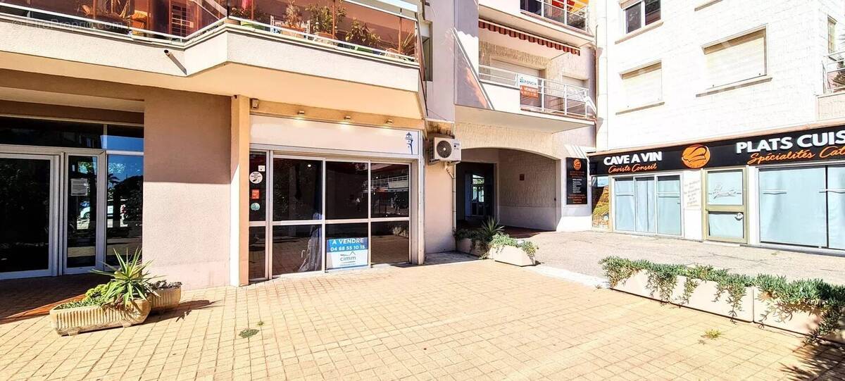 Commerce à SAINT-CYPRIEN