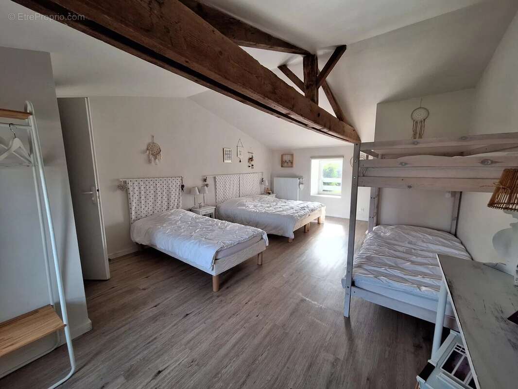 Maison à SAINT-MALO-DU-BOIS