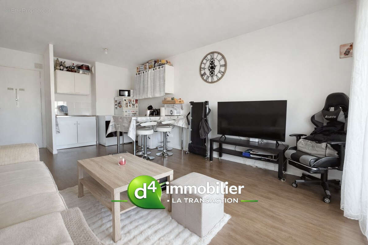 Appartement à MARSEILLE-14E