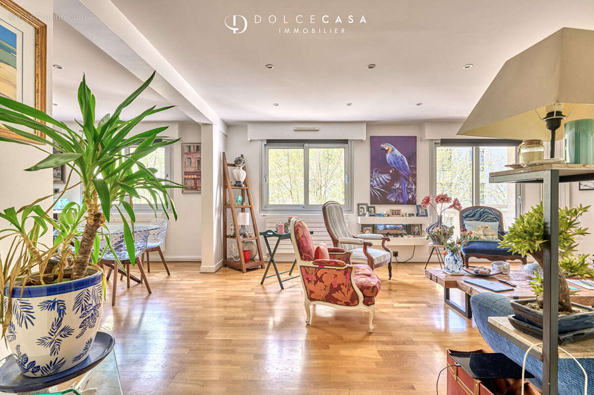 Appartement à LE PERREUX-SUR-MARNE