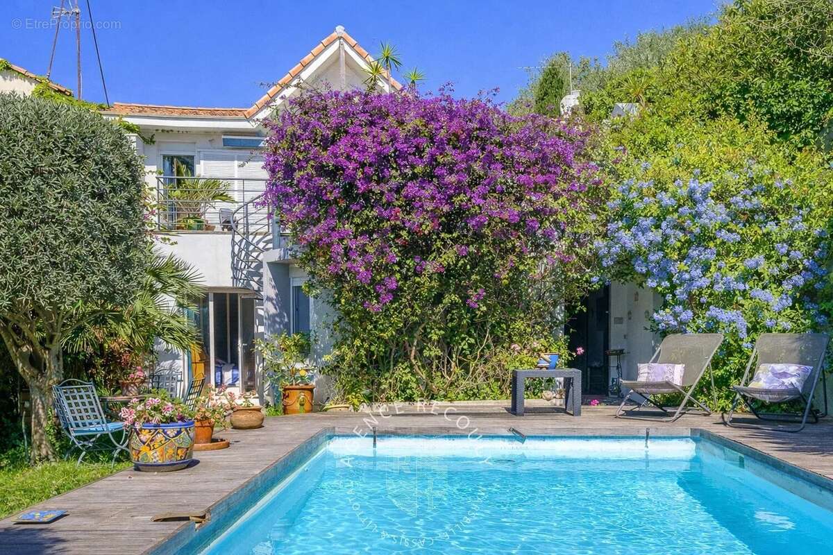 Maison à MARSEILLE-7E