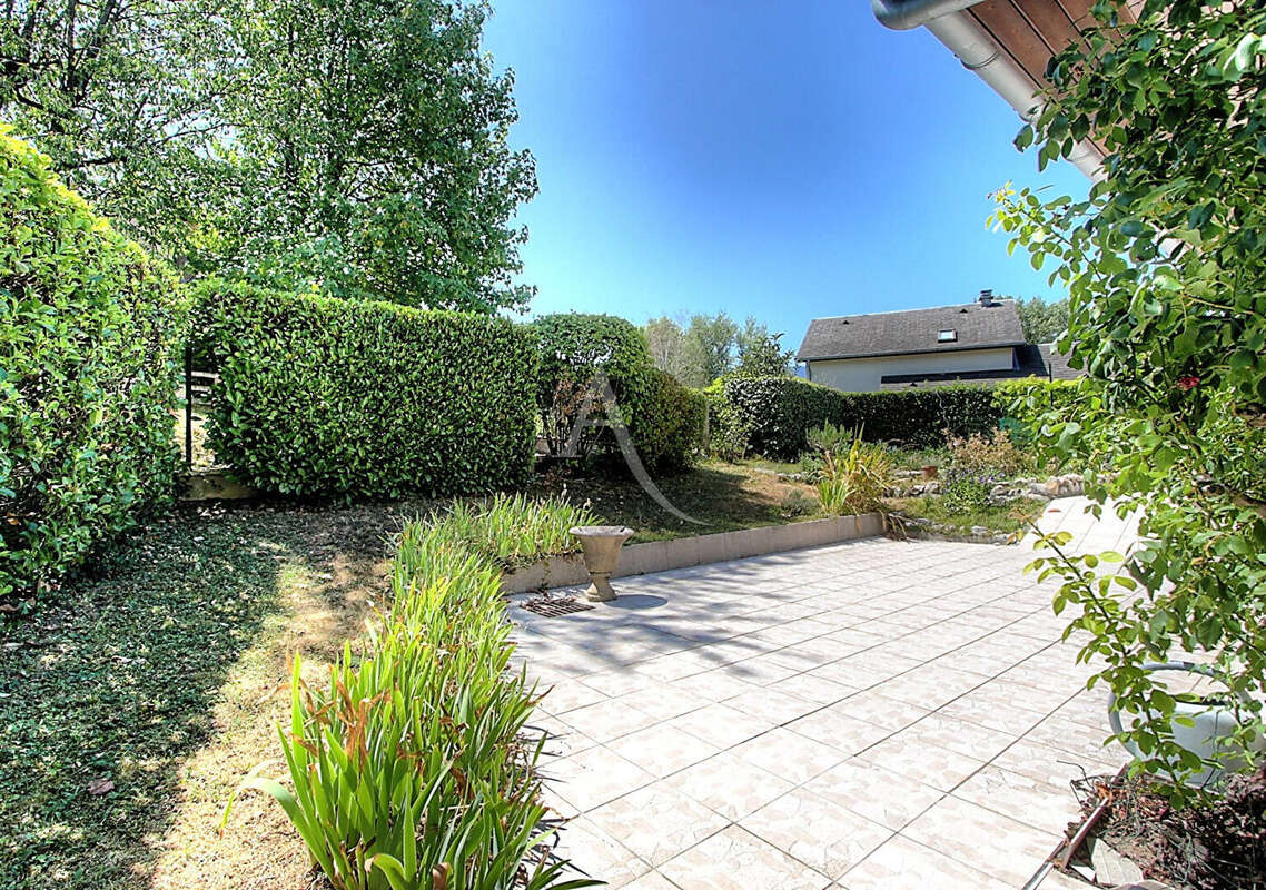 Maison 4 pièces 145 m² sur sous-sol complet - photo 16